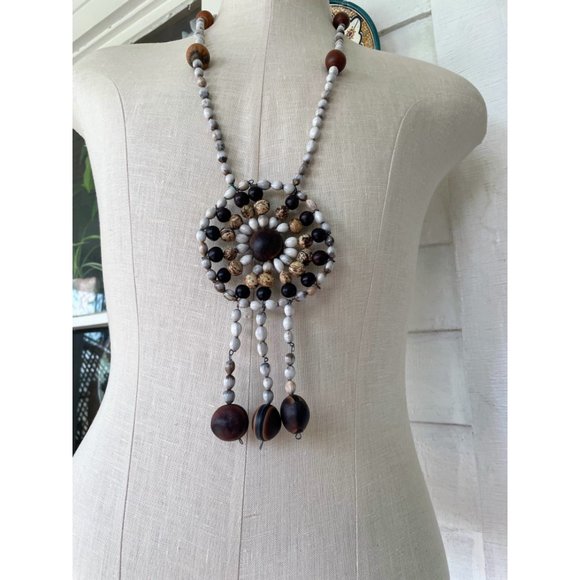 Vintage Hippy Festival HUGE Medallion Seed/Nuts Pendant NEcklace - Picture 2 of 11